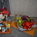 Гостевой дом Troumpas Family &