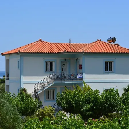 Guest house Troumpas Family &