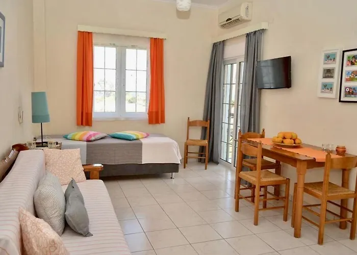 Troumpas Family & 招待所 利昂尼迪翁