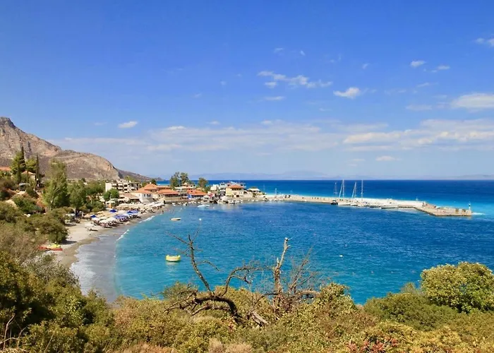 Pensionat Troumpas Family & 3*